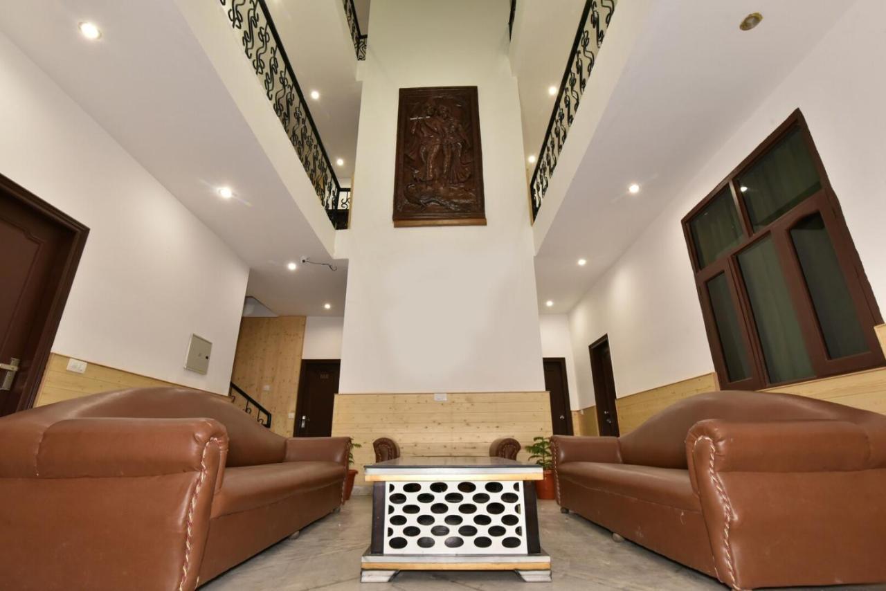Dlx Stay In Naddi Dharamshala Exterior photo