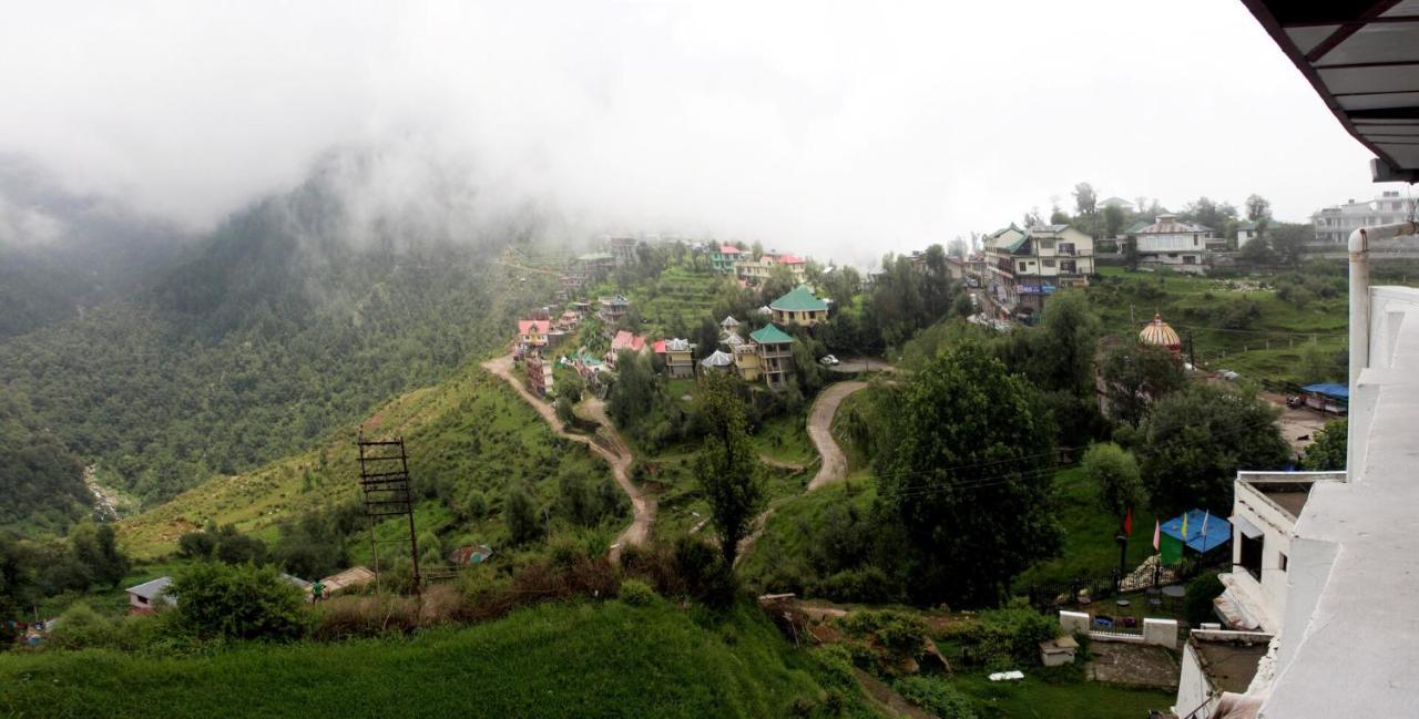 Dlx Stay In Naddi Dharamshala Exterior photo