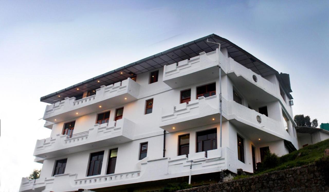 Dlx Stay In Naddi Dharamshala Exterior photo