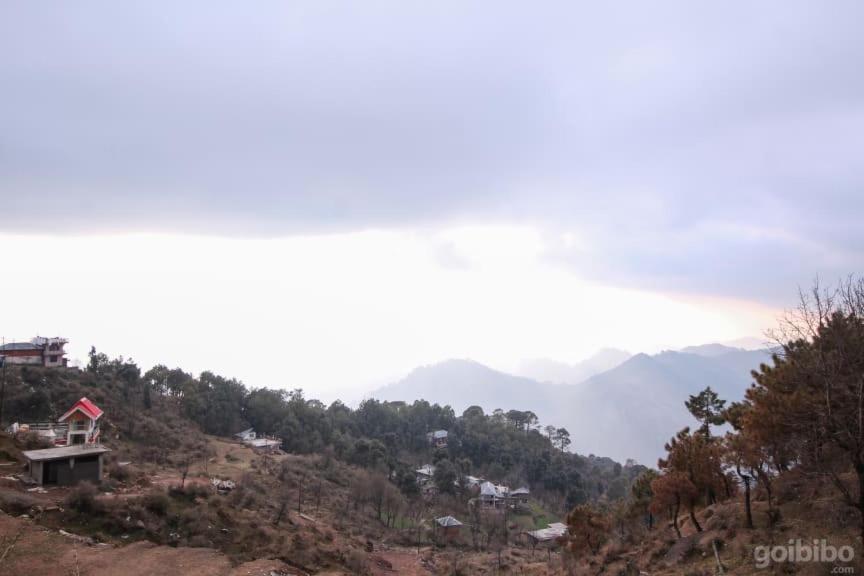 Dlx Stay In Naddi Dharamshala Exterior photo